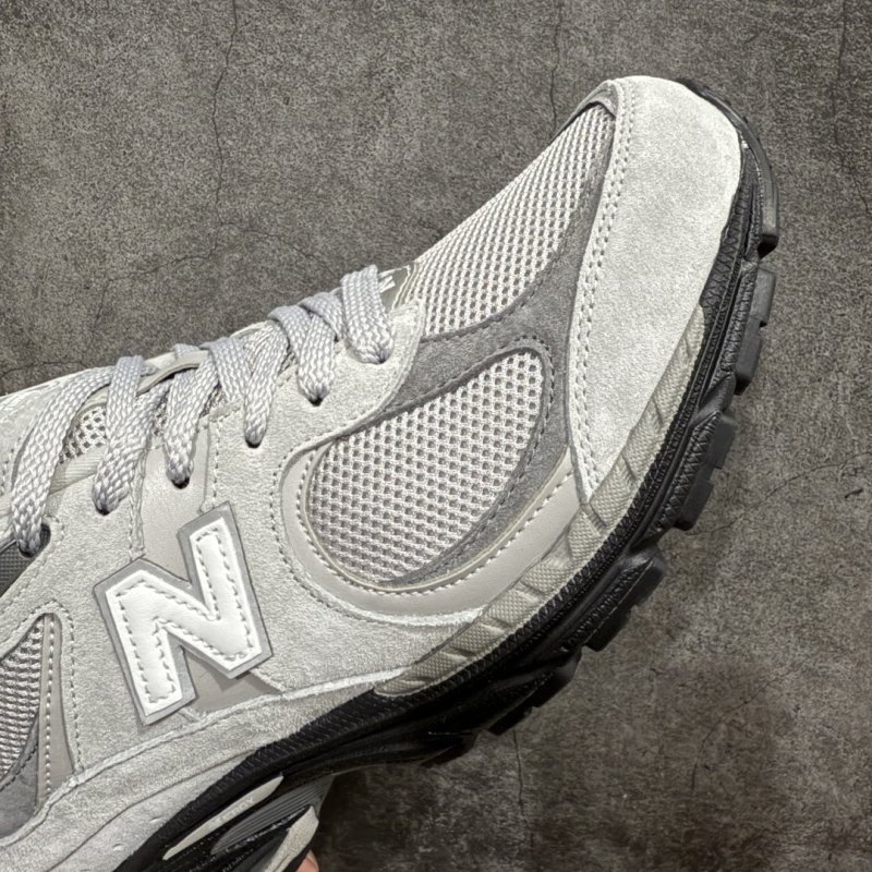New Balance M2002R 'Grey / Black' view