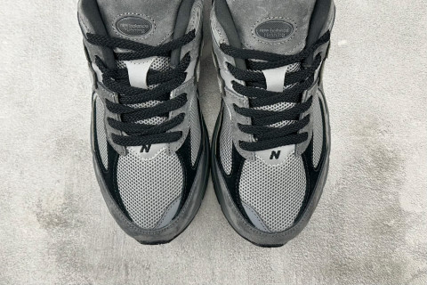 New Balance M2002R 'Grey' view 7