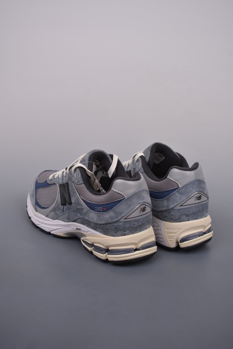 JJJJound X New Balance 2002R view