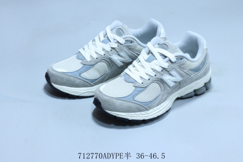 New Balance ML2002 view 5
