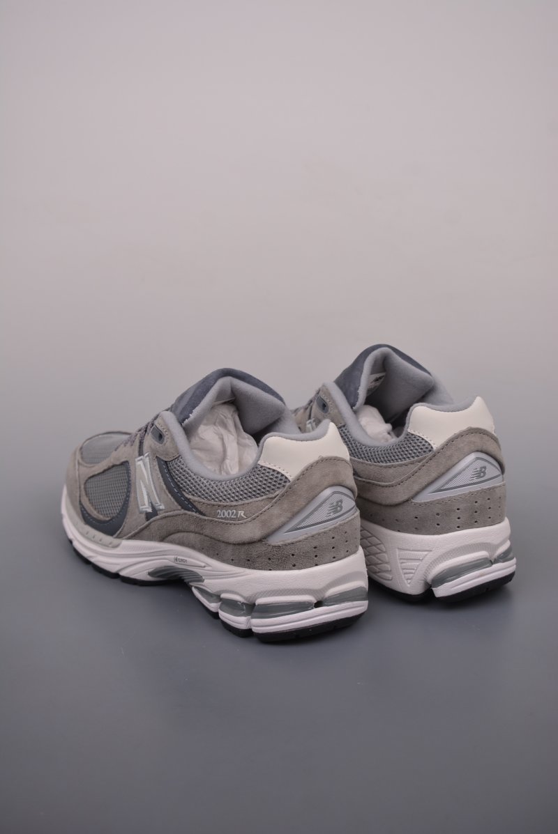 New Balance 2002R view
