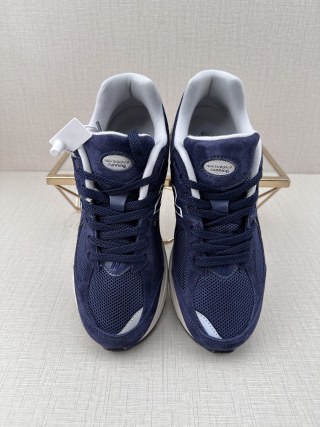 New Balance ML2002 view 9