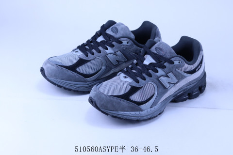 New Balance 2002R view 5