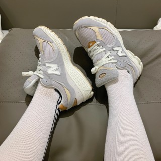 New Balance 2002R 'Grey' view 2