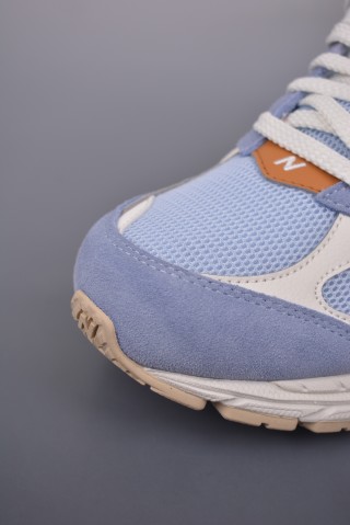 New Balance 2002R 'Sky Blue' view 6