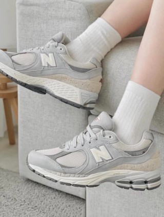 New Balance 2002R 'Rice Grey' view 5