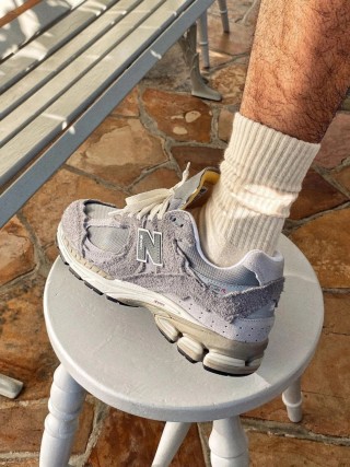 New Balance 2002R view 5