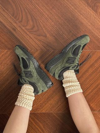 New Balance 2002R view 2