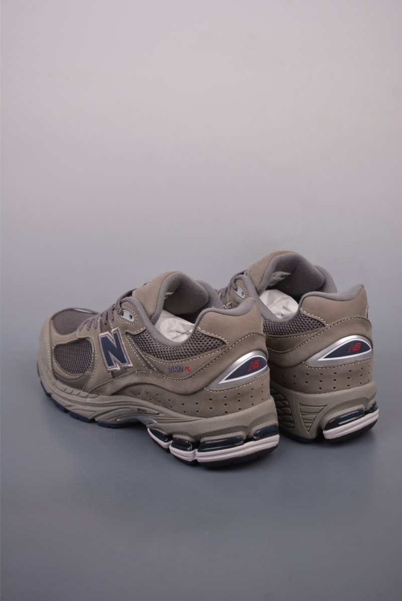 New Balance 2002R view