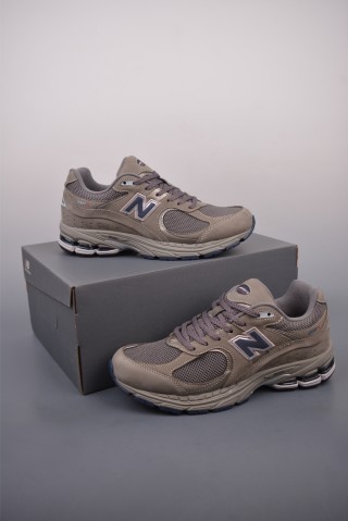 New Balance 2002R view 5