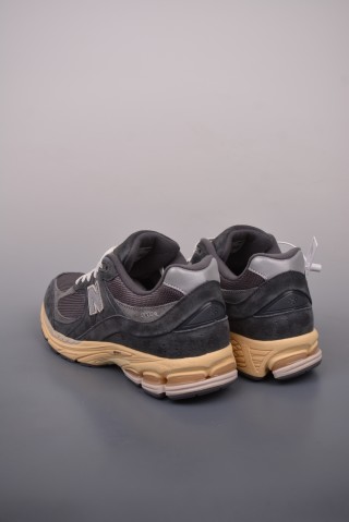 New Balance 2002R view 11