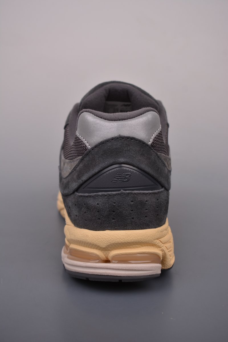 New Balance 2002R view