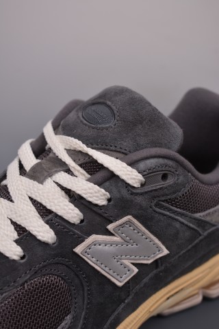 New Balance 2002R view 16
