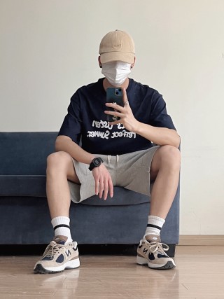New Balance 2002R view 5