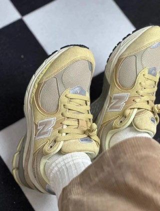 New Balance 2002R view 7