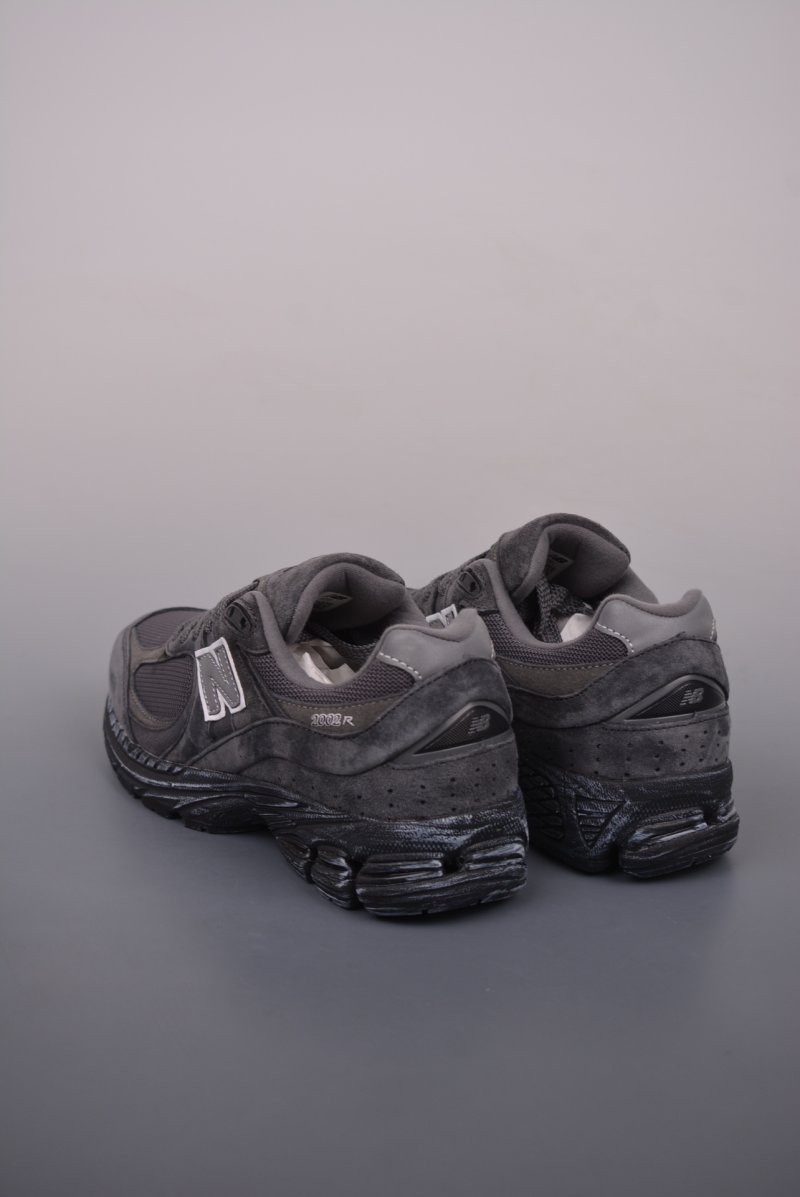 New Balance 2002R view