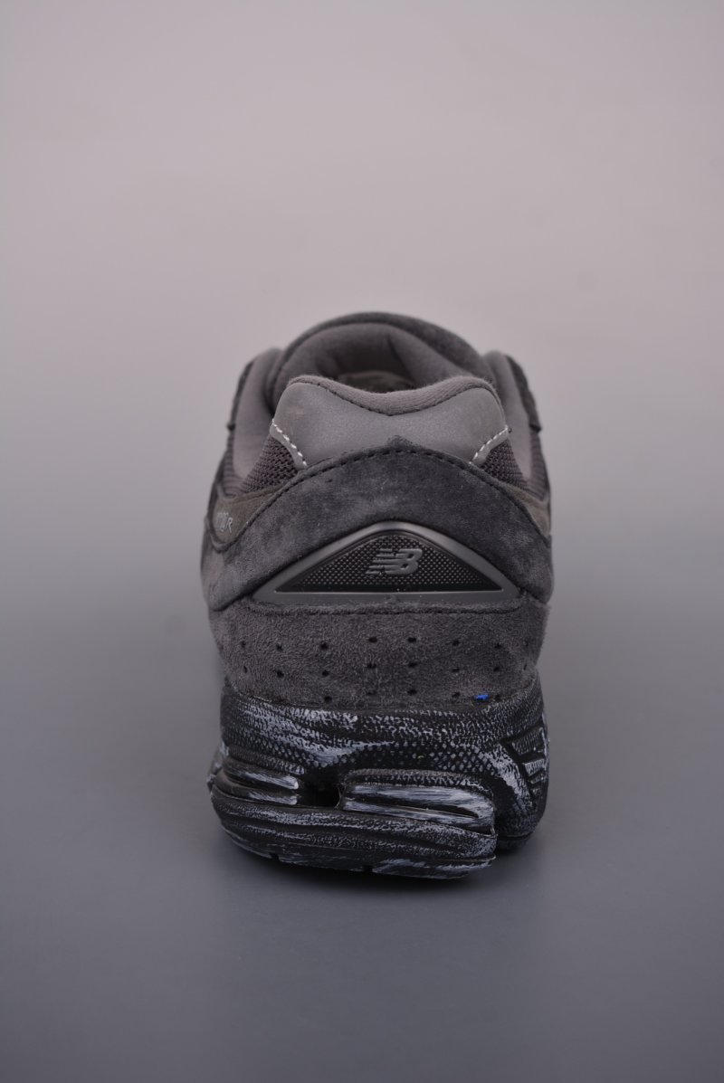 New Balance 2002R view