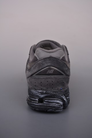 New Balance 2002R view 4