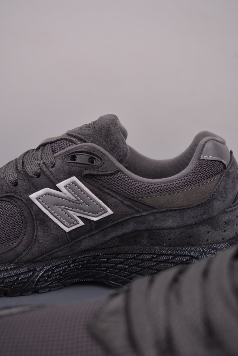 New Balance 2002R view