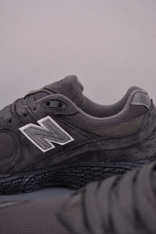 New Balance 2002R view 8