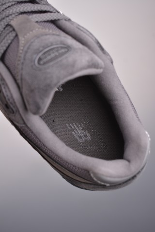 New Balance 2002R view 9