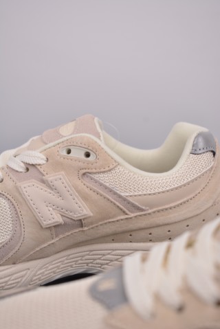New Balance 2002R view 8