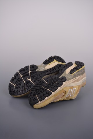 New Balance 2002R view 3