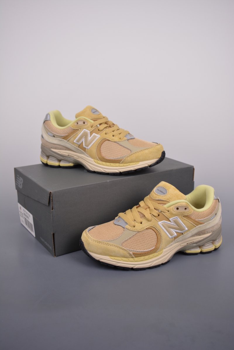 New Balance 2002R view