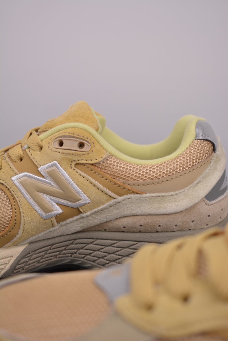 New Balance 2002R view