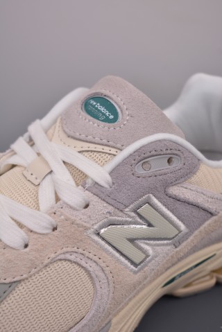New Balance 2002R view 7