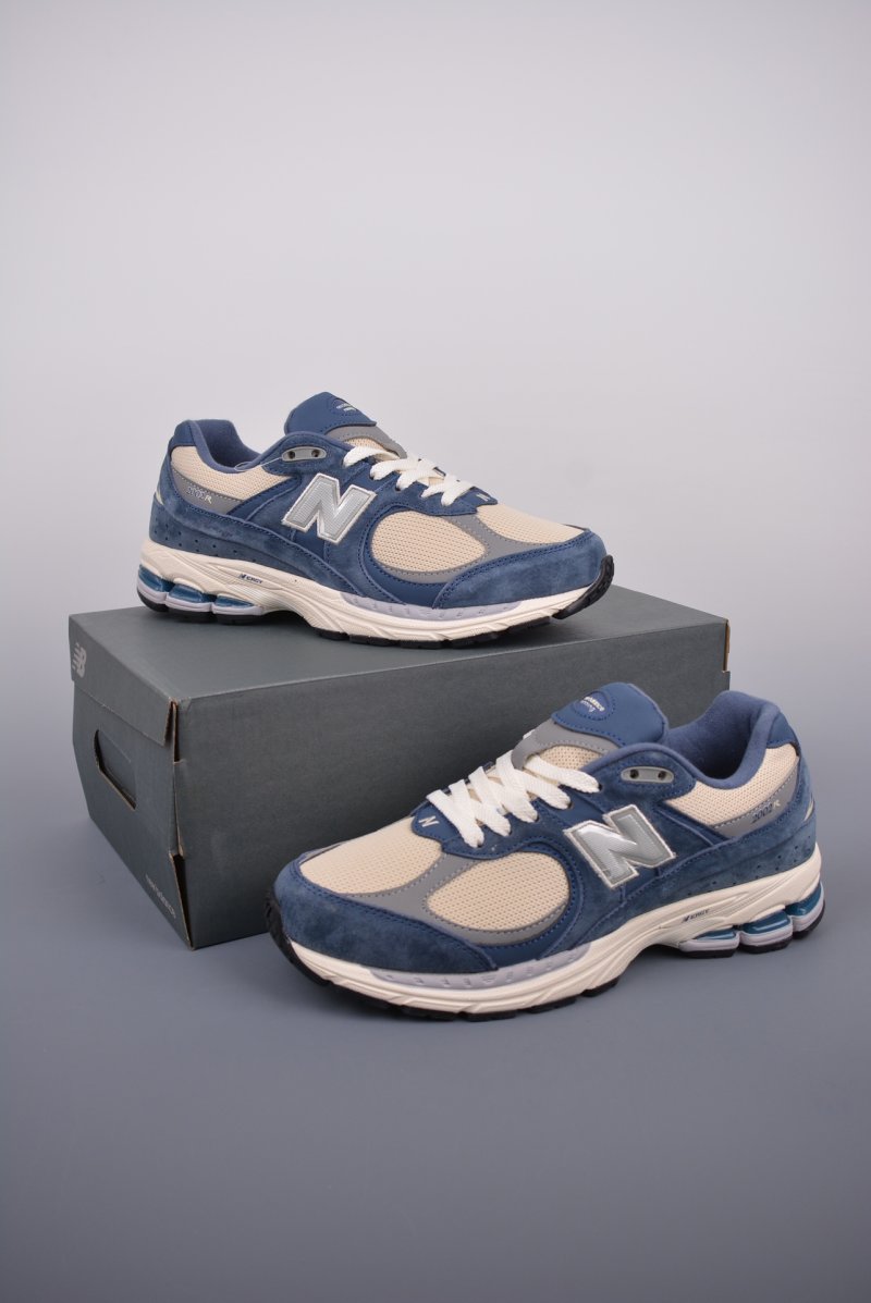 New Balance 2002R view