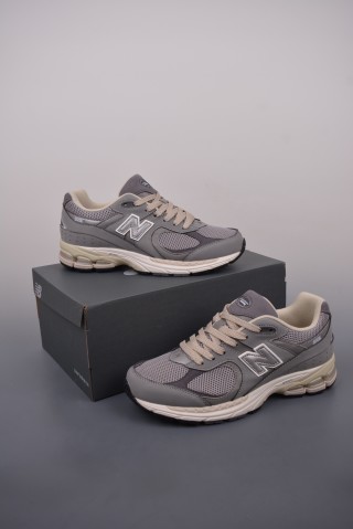 New Balance 2002R view 5
