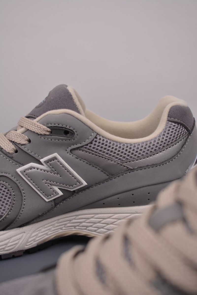 New Balance 2002R view
