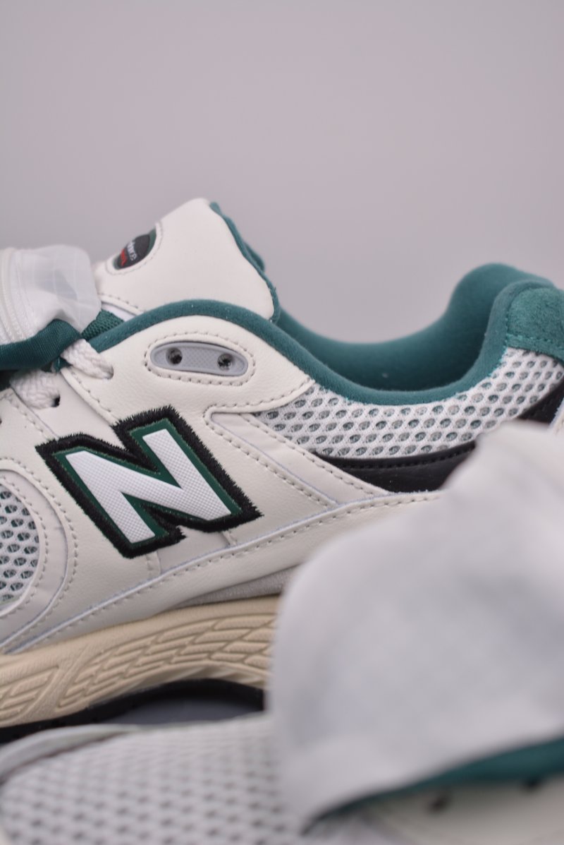 New Balance 2002R view