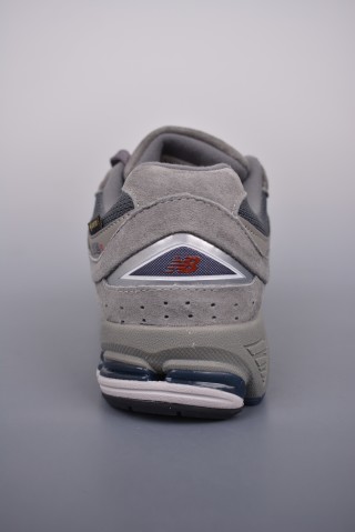 New Balance 2002R view 4