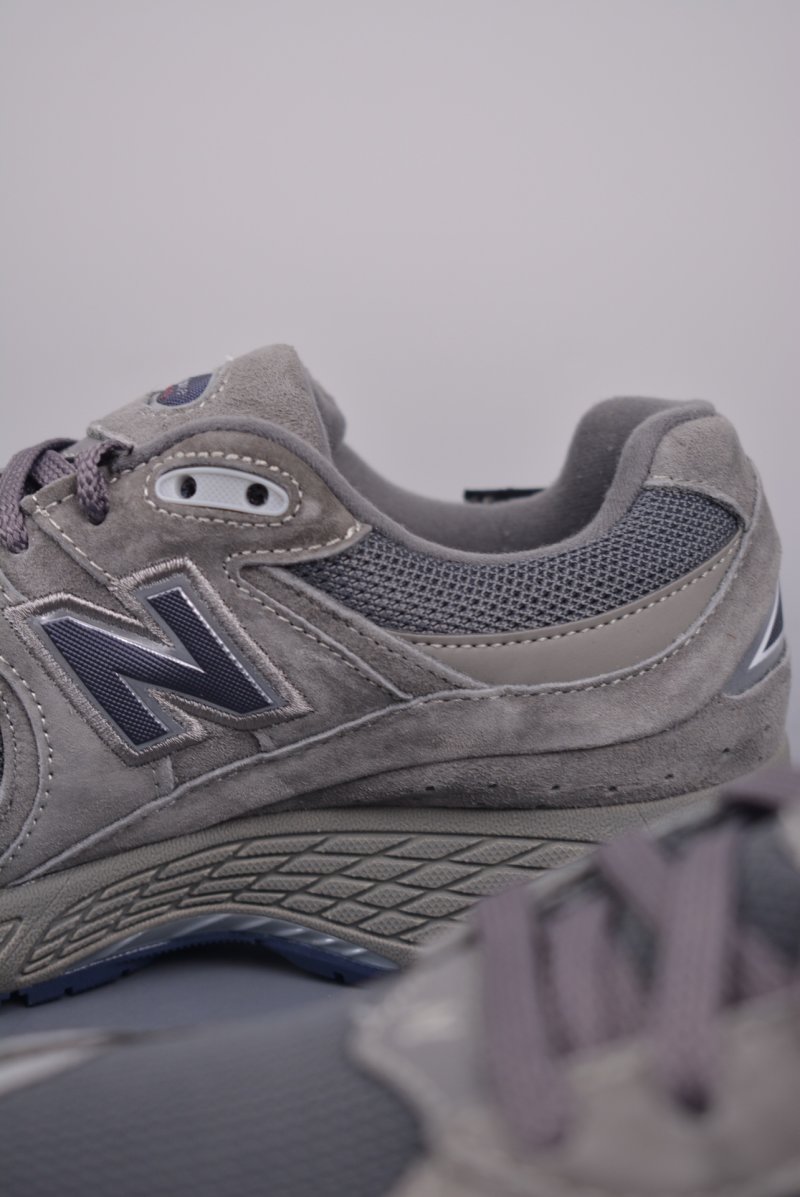 New Balance 2002R view