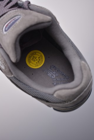New Balance 2002R view 9