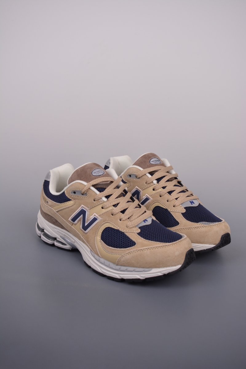 New Balance 2002R