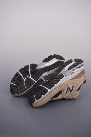 New Balance 2002R view 3