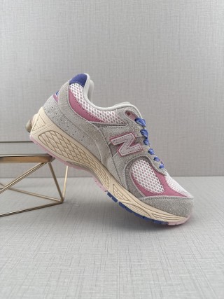 New Balance 2002R view 2