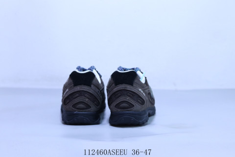 New Balance 204 view 3