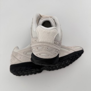New Balance 204L view 7