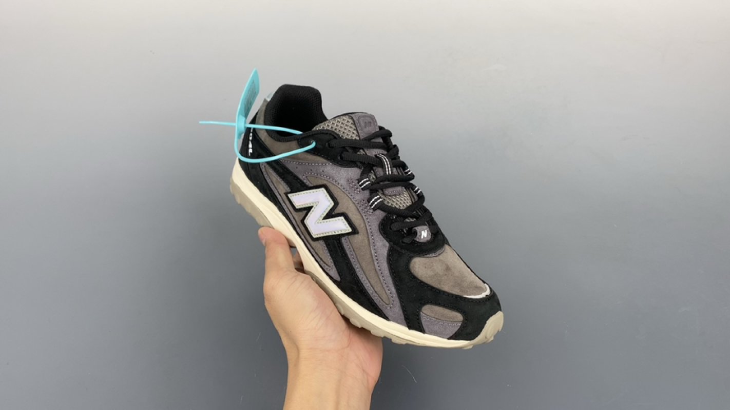 New Balance 204