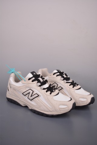 New Balance 204