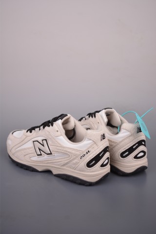 New Balance 204 view 2