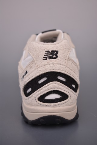 New Balance 204 view 4