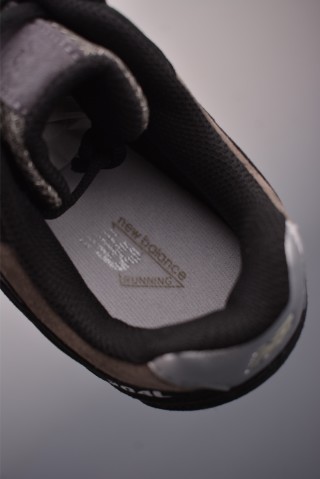 New Balance 204 view 9