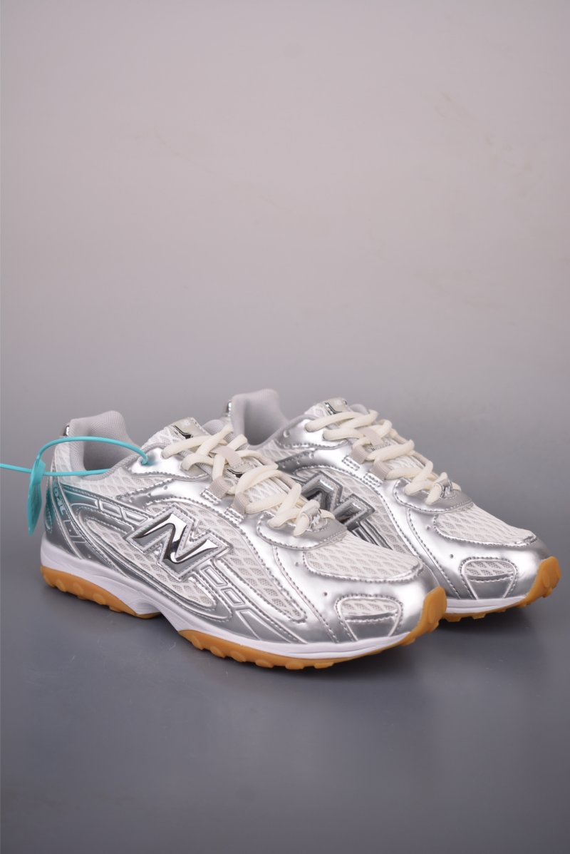 New Balance 204