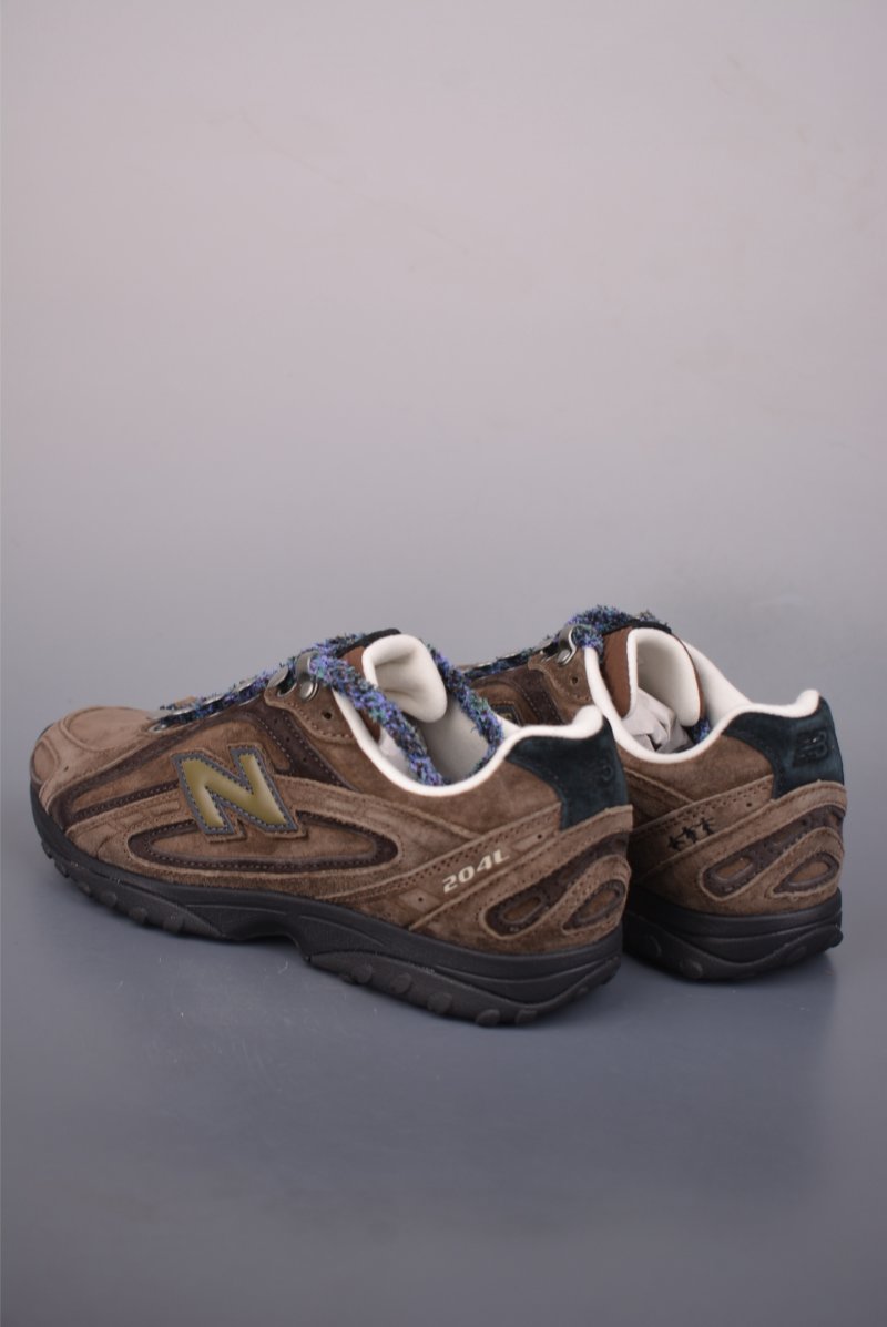 New Balance 204 view