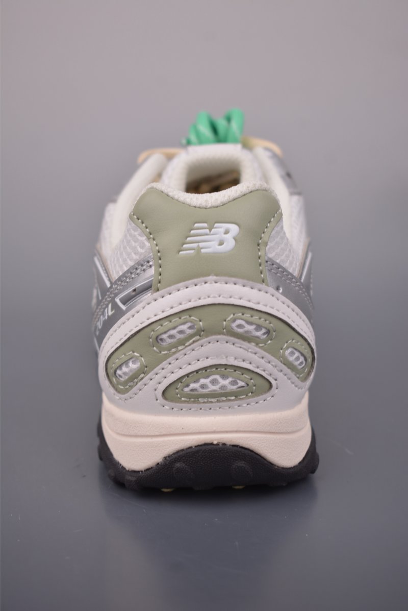 New Balance 204 view